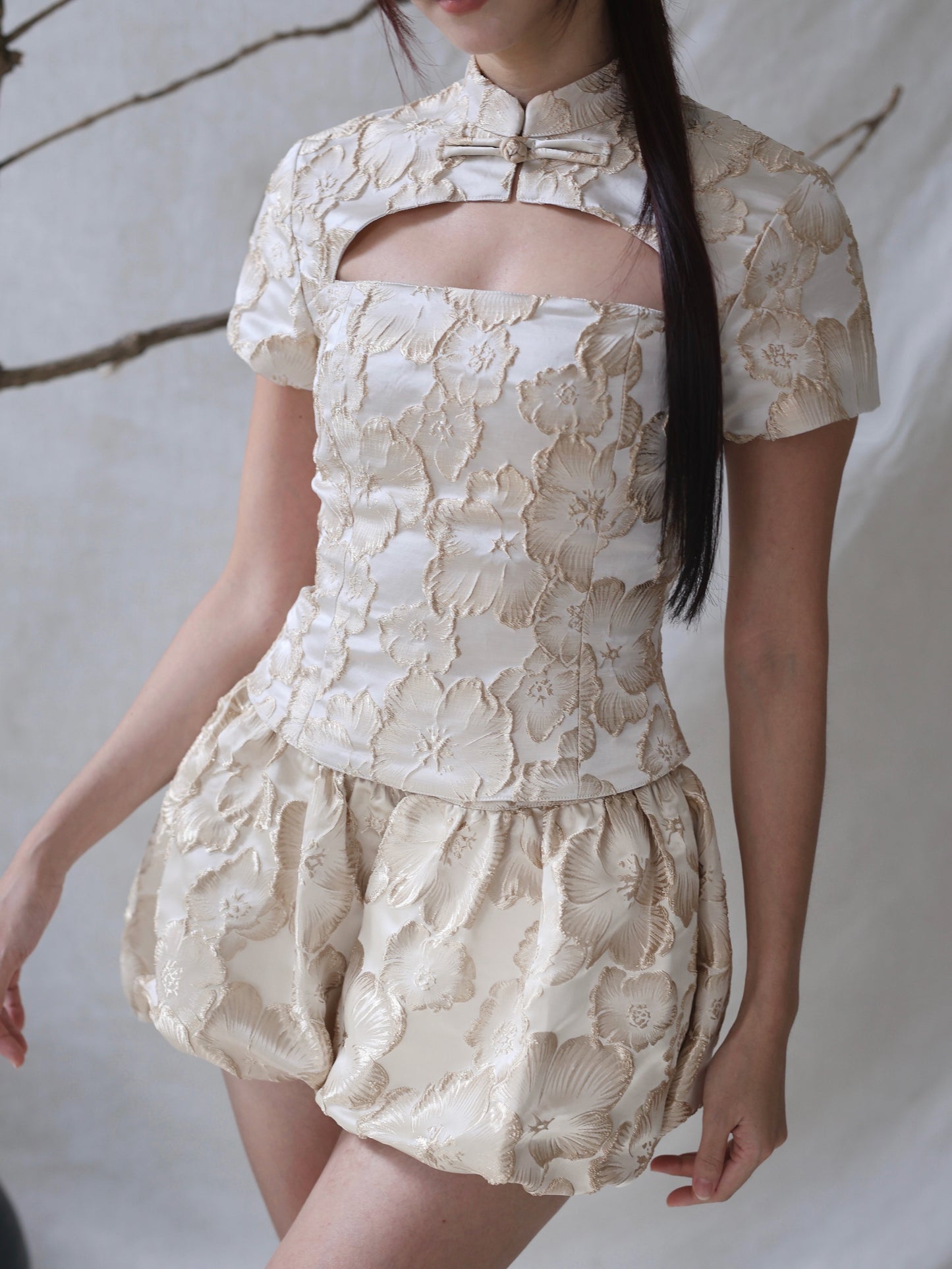 Celesse Shorts in Champagne Bloom
